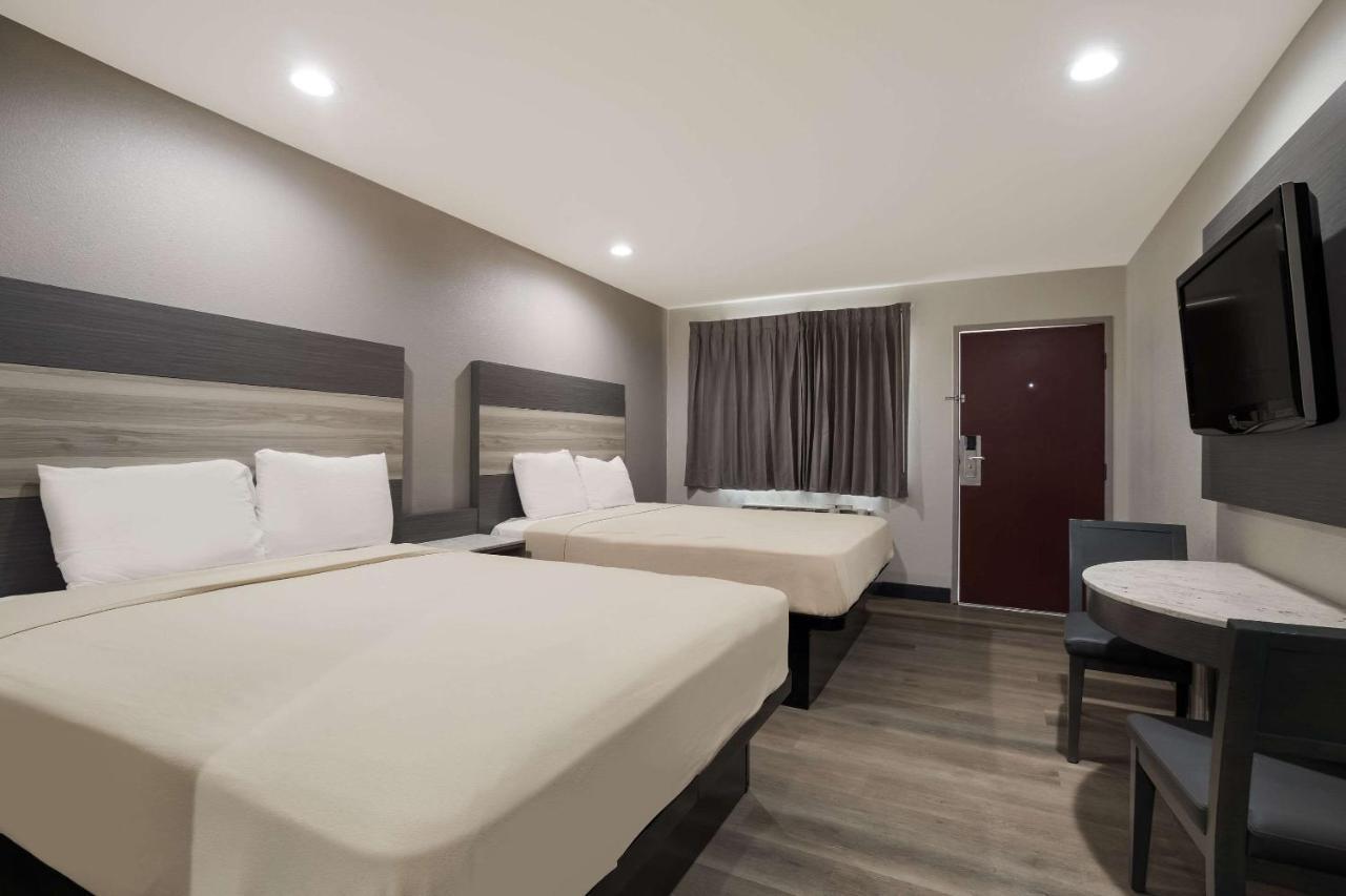 Rodeway Inn San Bernardino & Redlands Экстерьер фото