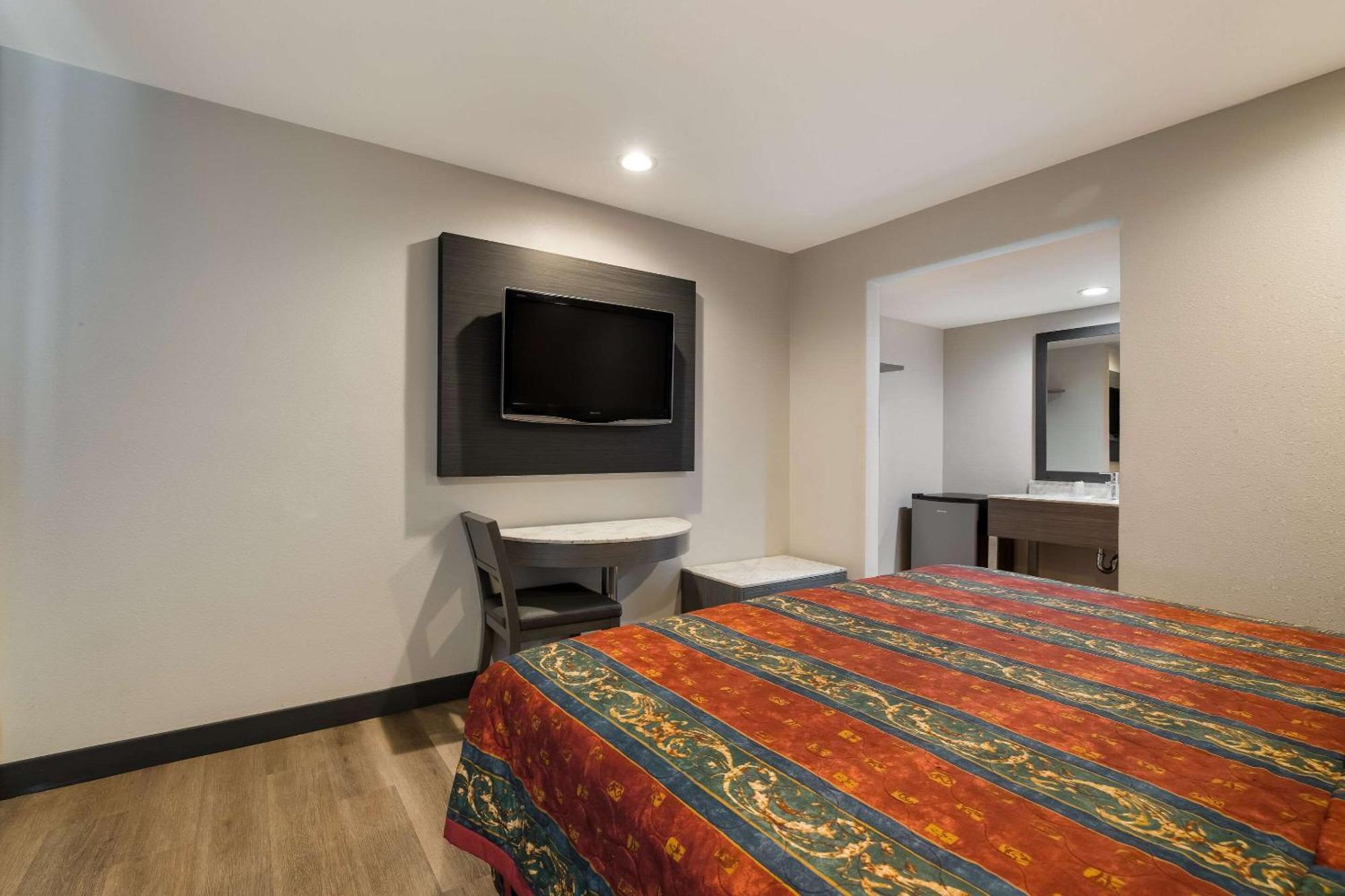 Rodeway Inn San Bernardino & Redlands Экстерьер фото